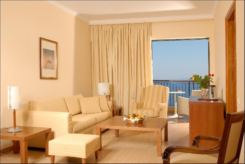 Hotel Nissaki Beach نساكيون الغرفة الصورة