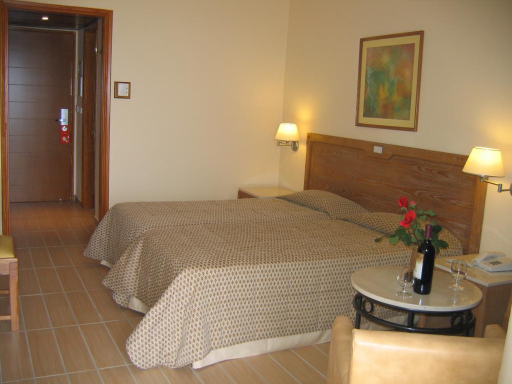 Hotel Nissaki Beach نساكيون الغرفة الصورة