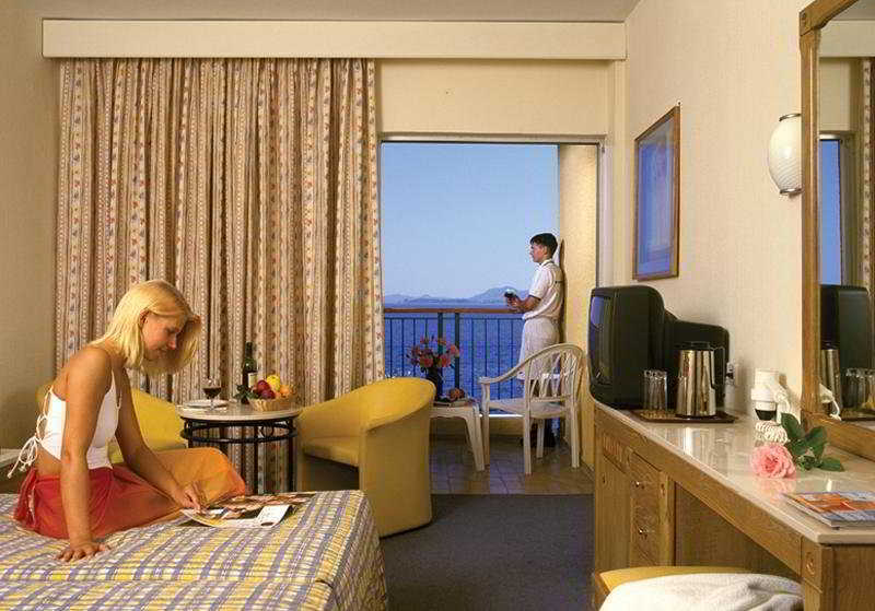 Hotel Nissaki Beach نساكيون الغرفة الصورة